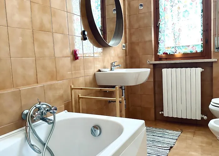 N294 - Numana, Ampio Quadrilocale Con Giardino E Wifi Apartment *